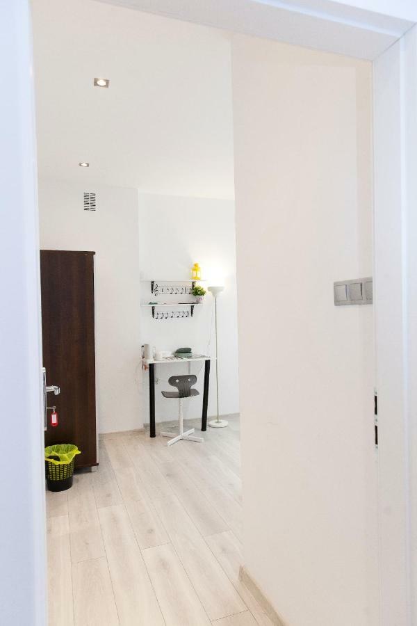 Comfortable Rooms Poznan Exterior photo